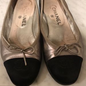 Chanel leather and satin ballerina flats